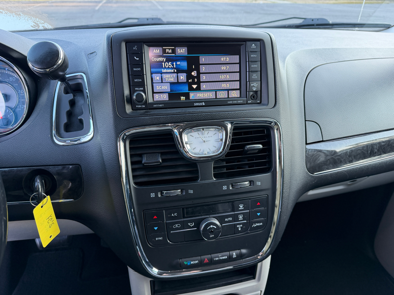 Chrysler Town & Country 4dr Wgn Touring 2015