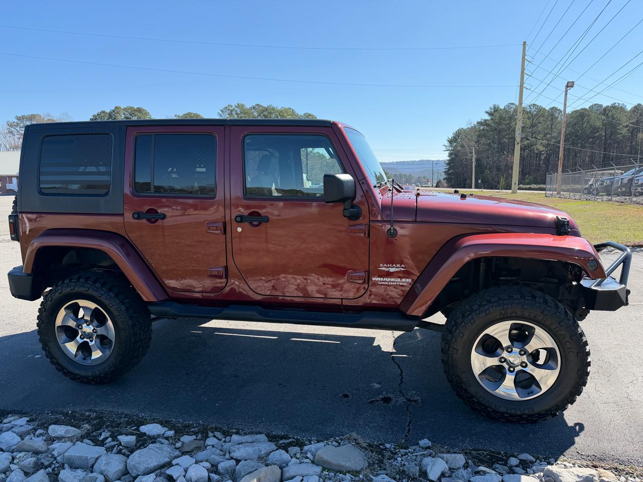 Jeep Wrangler Unlimited 4WD 4dr Sahara 2010