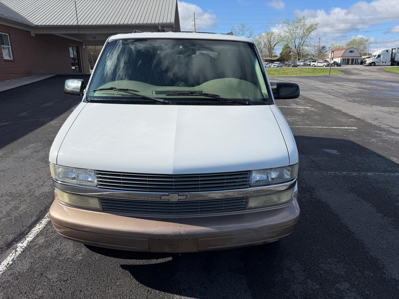 Chevrolet Astro Passenger 111" WB RWD 2001
