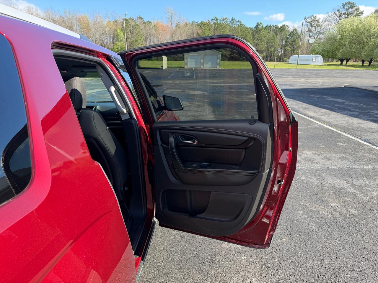 GMC Acadia FWD 4dr SLE w/SLE-2 2015