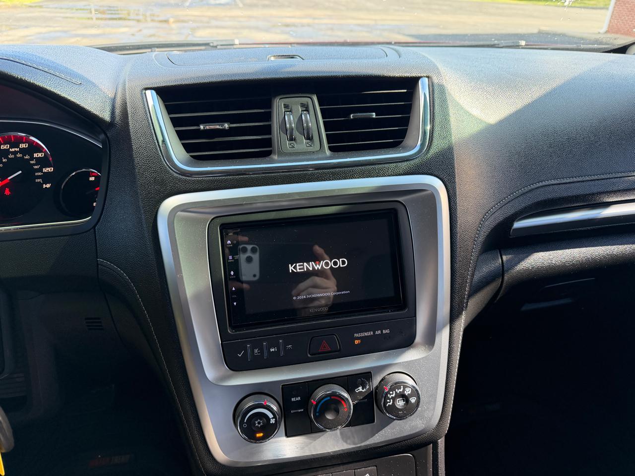 GMC Acadia FWD 4dr SLE w/SLE-2 2015