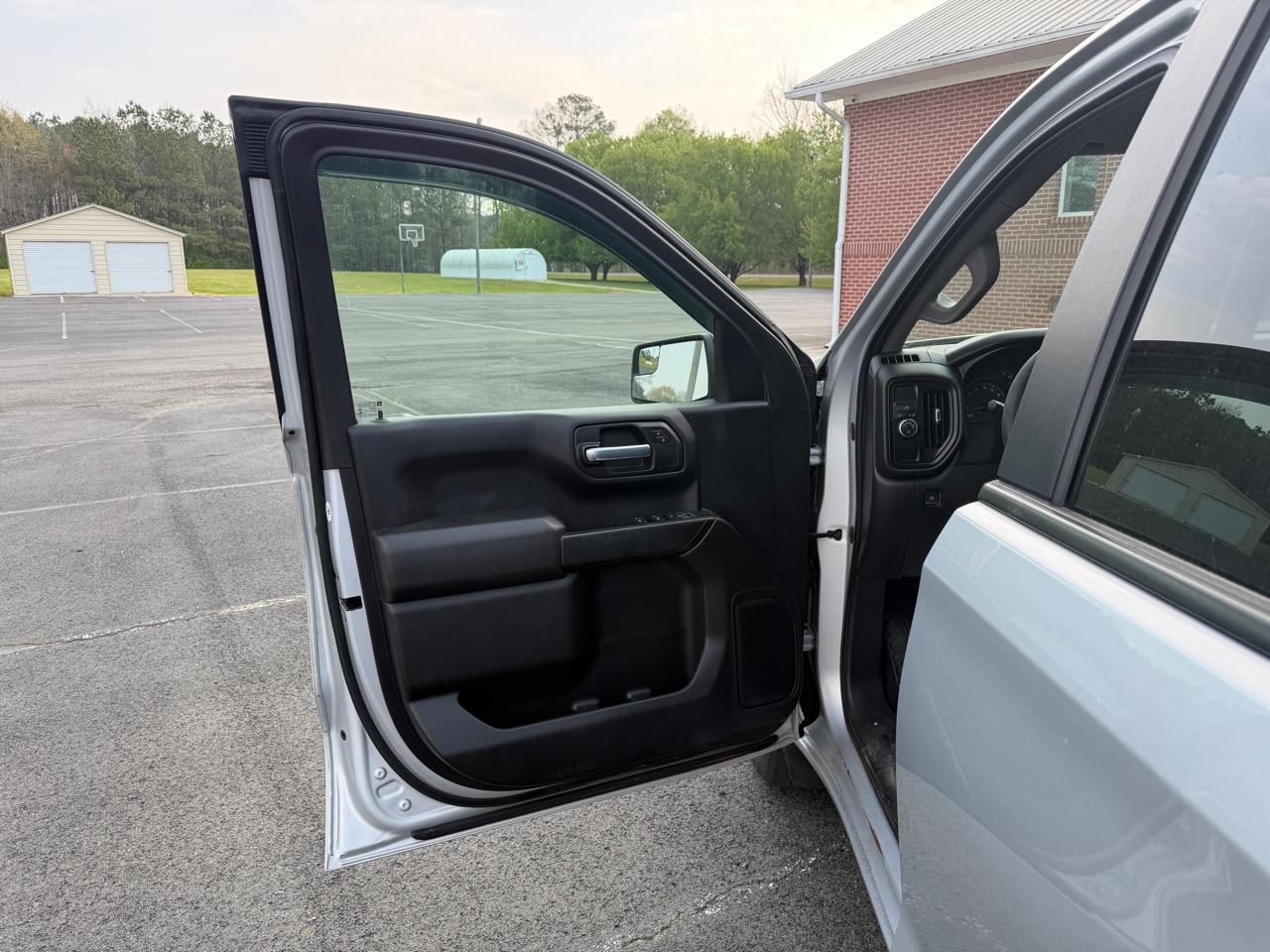 Chevrolet Silverado 1500 2WD Crew Cab 147" Custom 2021