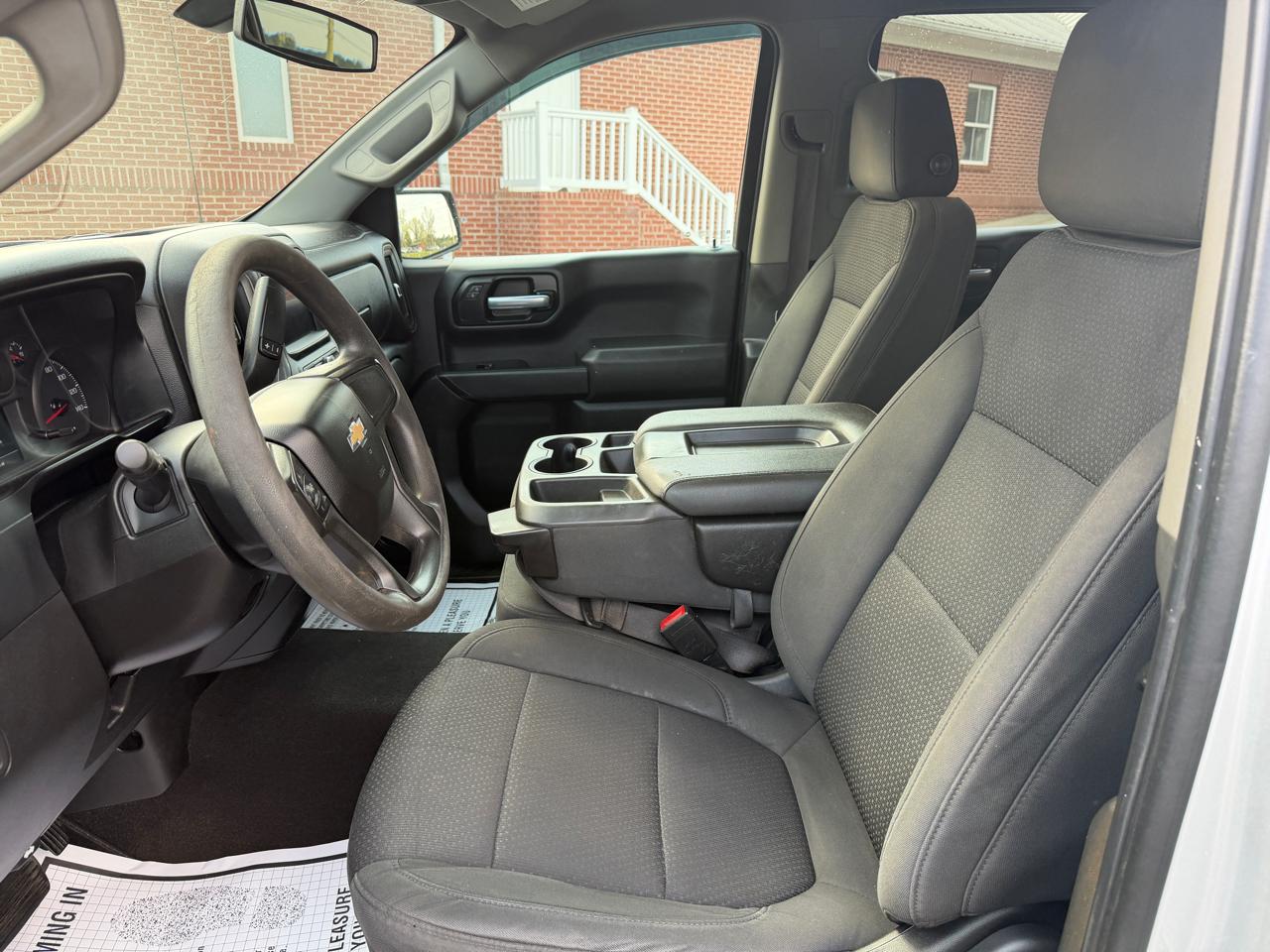 Chevrolet Silverado 1500 2WD Crew Cab 147" Custom 2021