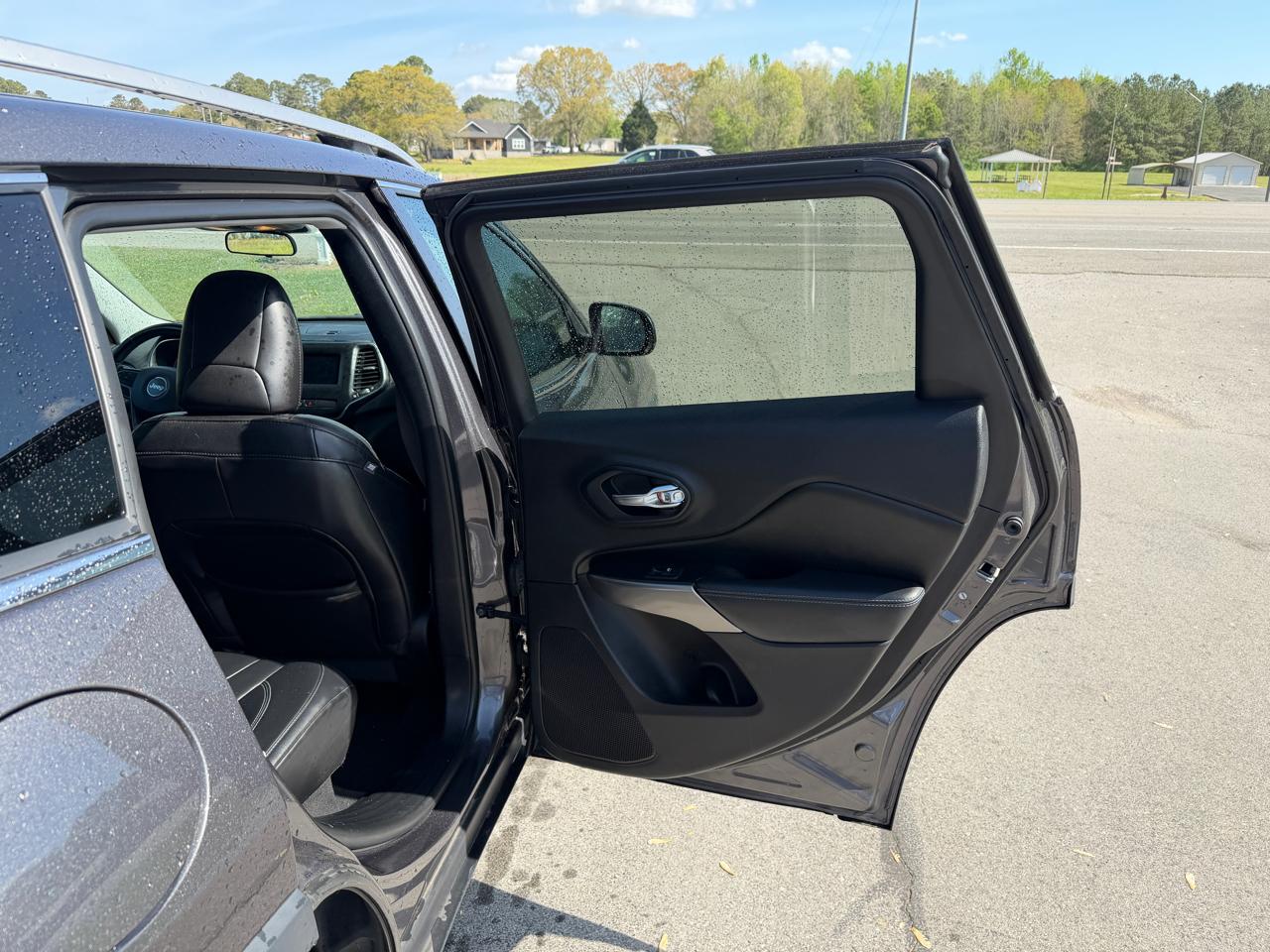 Jeep Cherokee Latitude Plus 4x4 2020