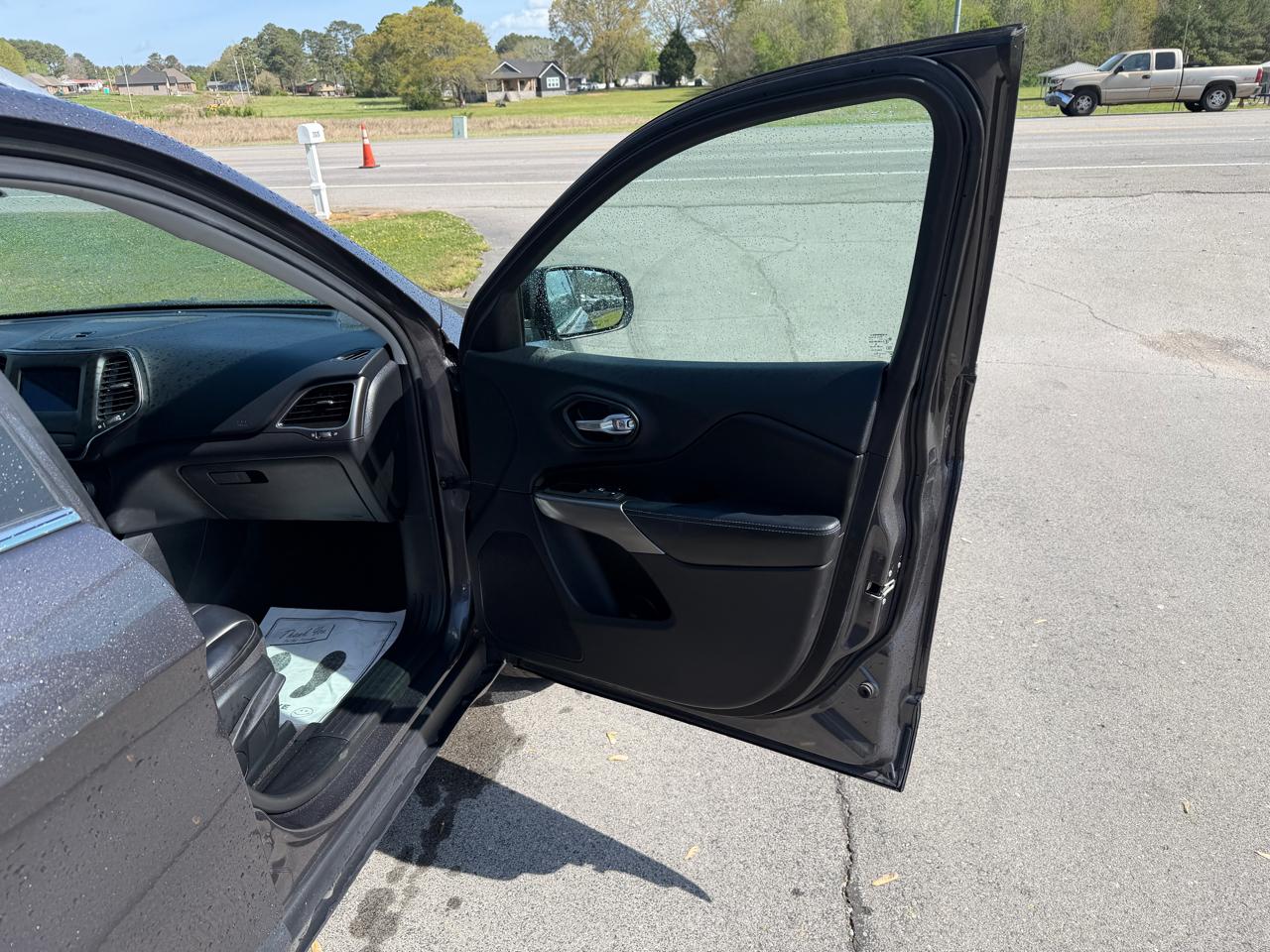 Jeep Cherokee Latitude Plus 4x4 2020