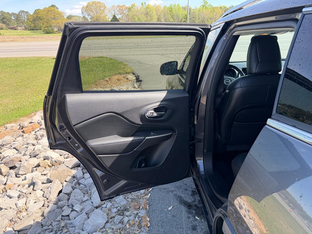 Jeep Cherokee Latitude Plus 4x4 2020