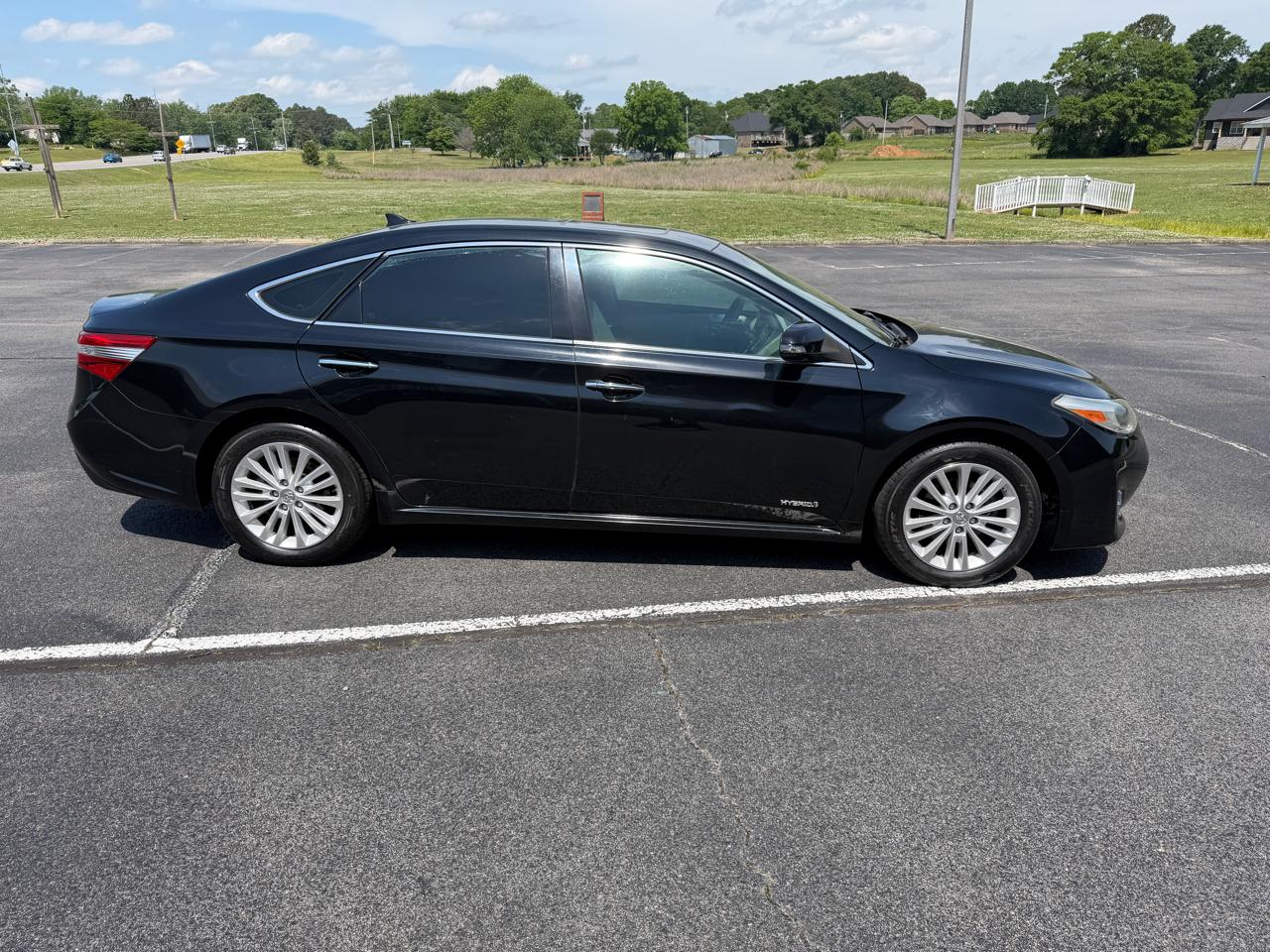 Toyota Avalon Hybrid 4dr Sdn XLE Premium (Natl) 2015