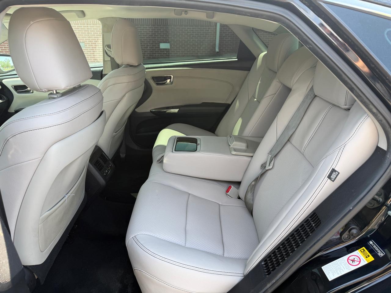 Toyota Avalon Hybrid 4dr Sdn XLE Premium (Natl) 2015