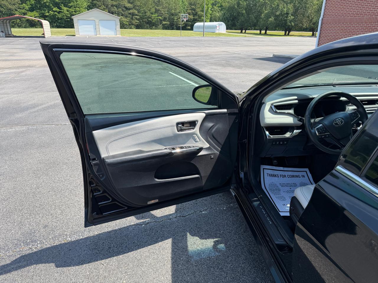 Toyota Avalon Hybrid 4dr Sdn XLE Premium (Natl) 2015