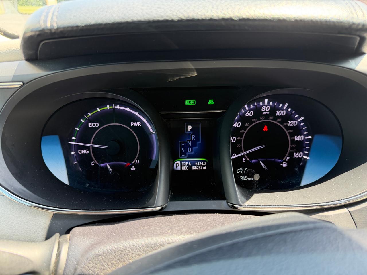 Toyota Avalon Hybrid 4dr Sdn XLE Premium (Natl) 2015