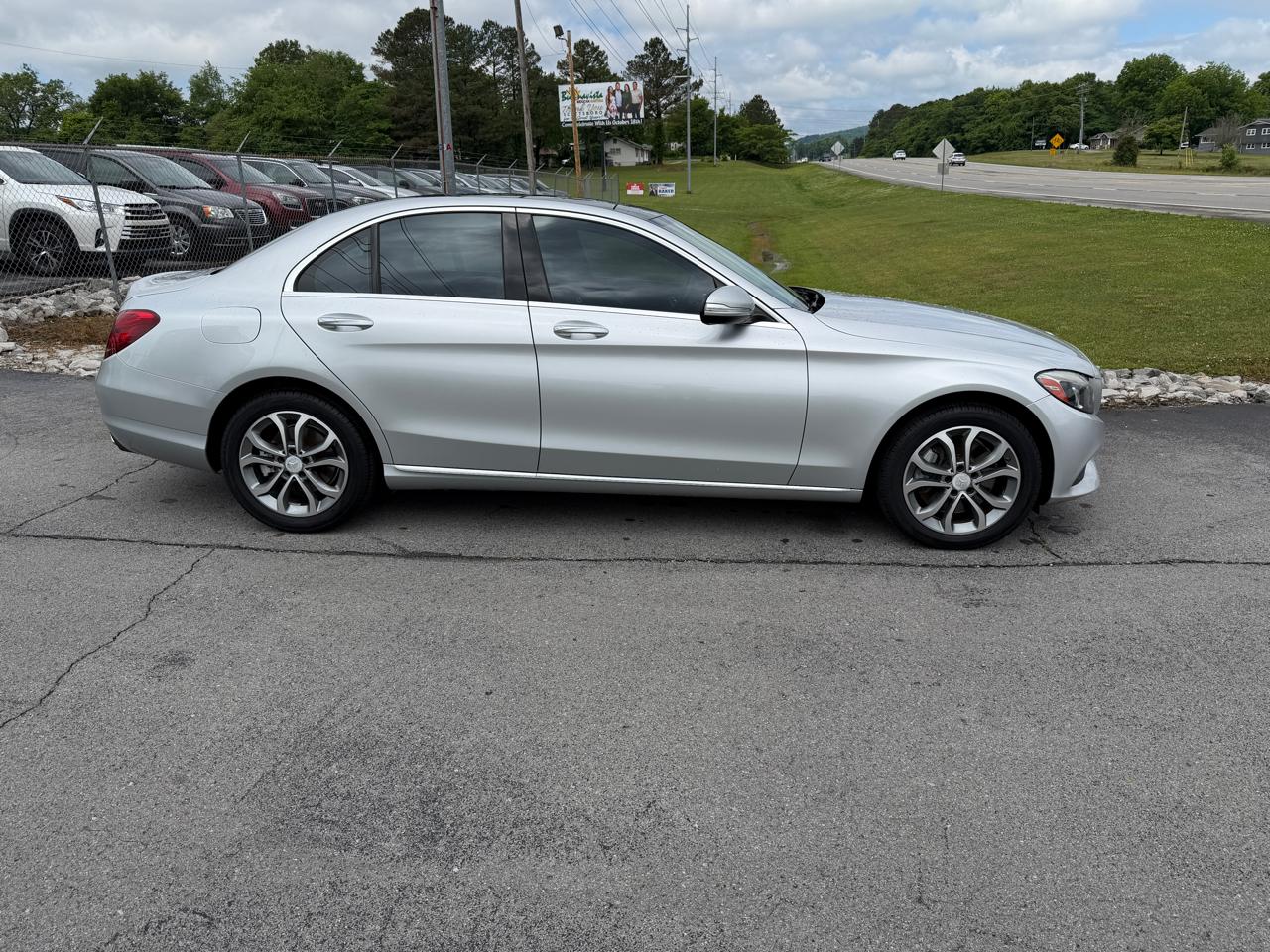 Mercedes-Benz C-Class 4dr Sdn C 300 4MATIC 2015
