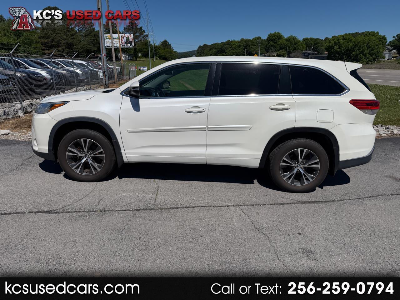 Toyota Highlander LE V6 AWD (Natl) 2018