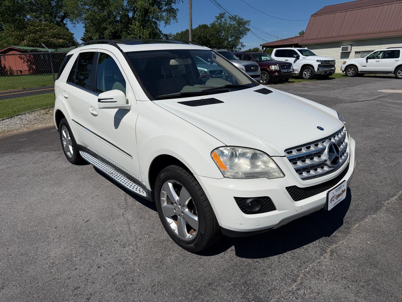Mercedes-Benz M-Class 4MATIC 4dr ML 350 2011