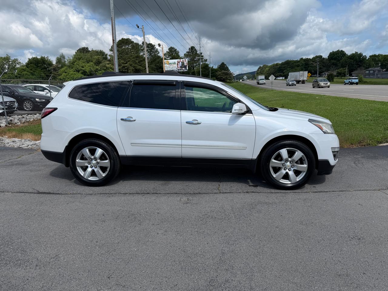 Chevrolet Traverse FWD 4dr LTZ 2016