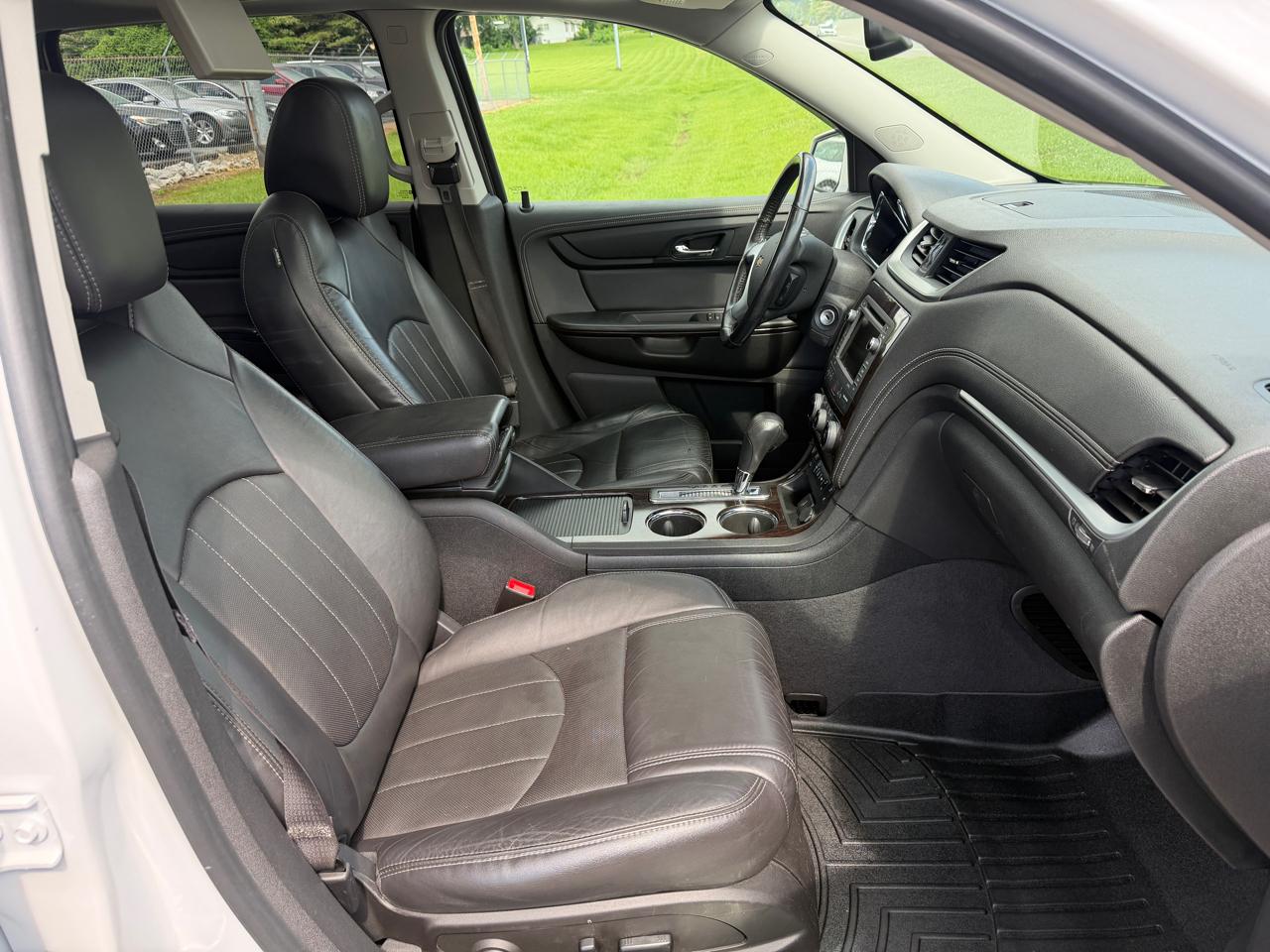 Chevrolet Traverse FWD 4dr LTZ 2016