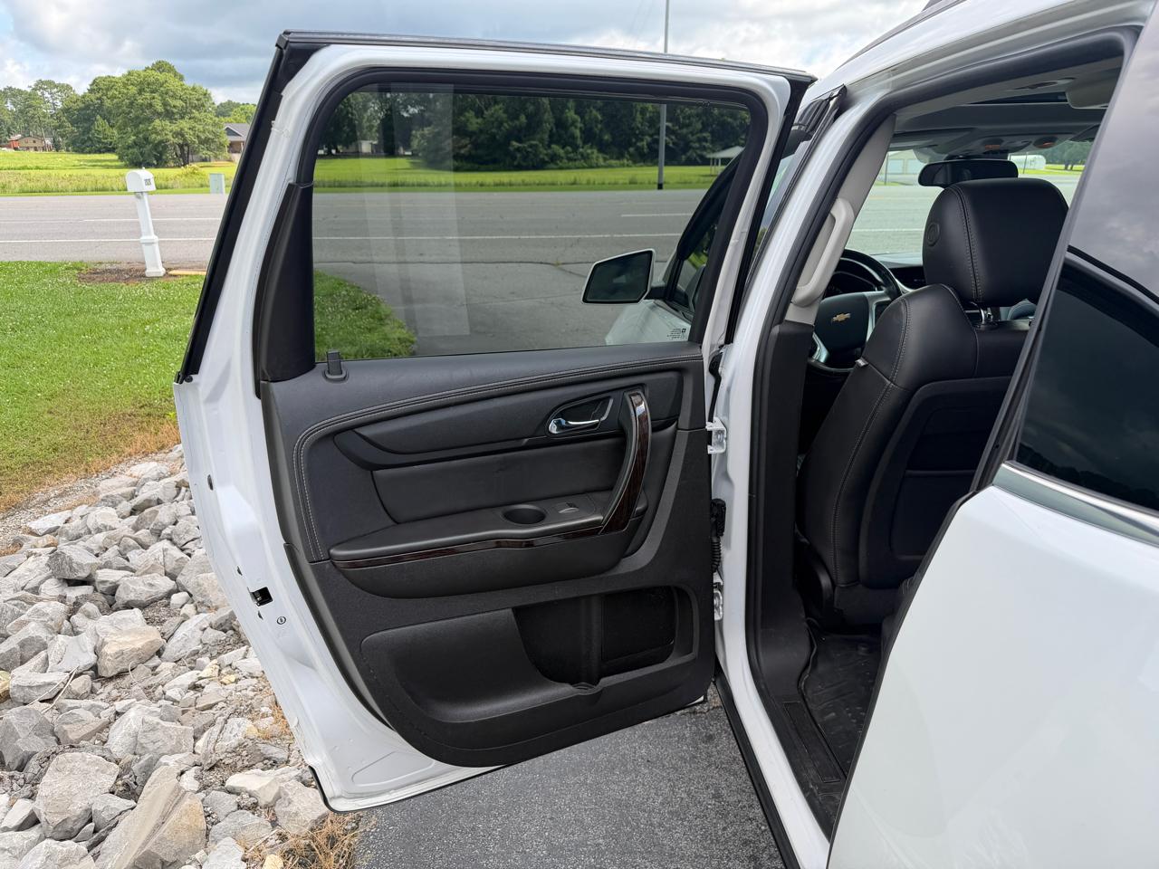Chevrolet Traverse FWD 4dr LTZ 2016