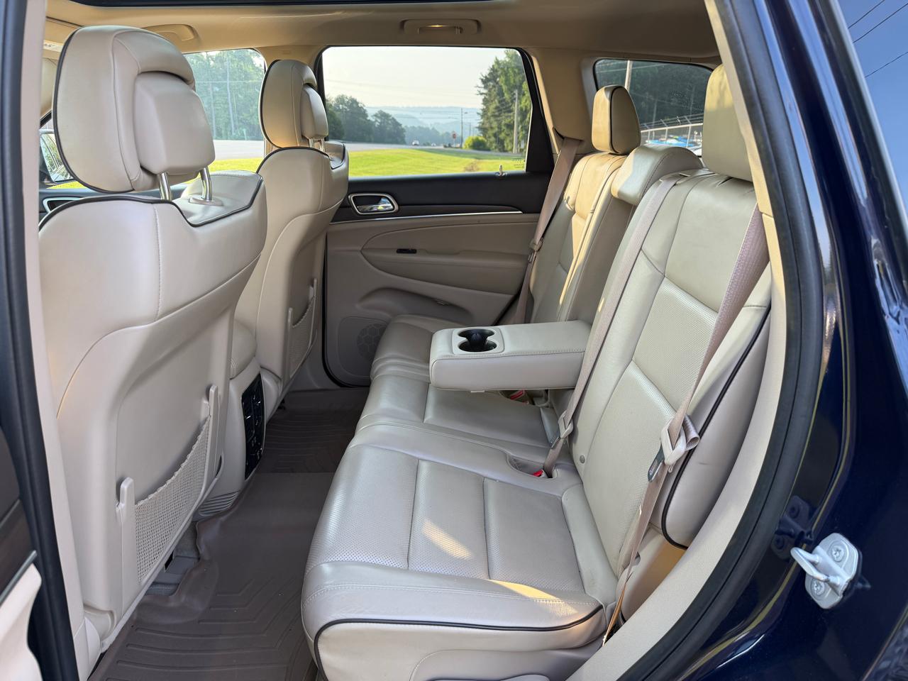 Jeep Grand Cherokee 4WD 4dr Overland 2015