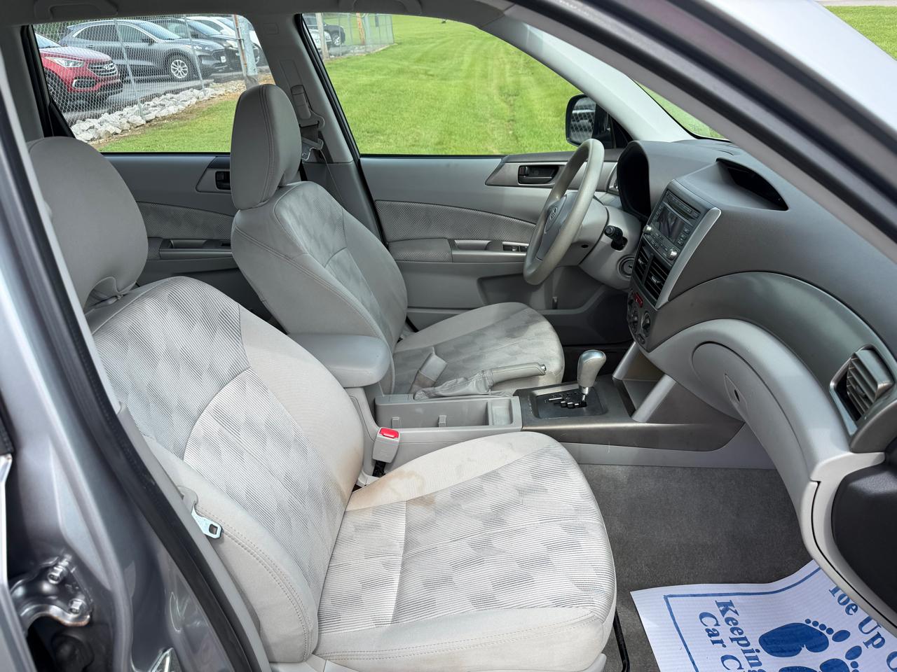 Subaru Forester 4dr Auto 2.5X 2010