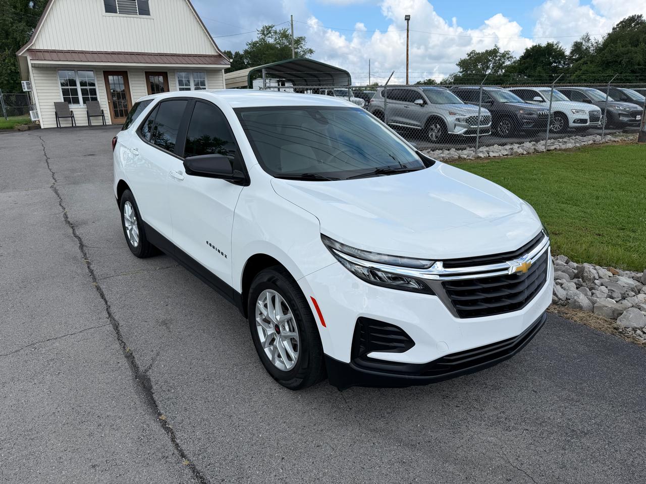 Chevrolet Equinox AWD 4dr LS w/1FL 2022