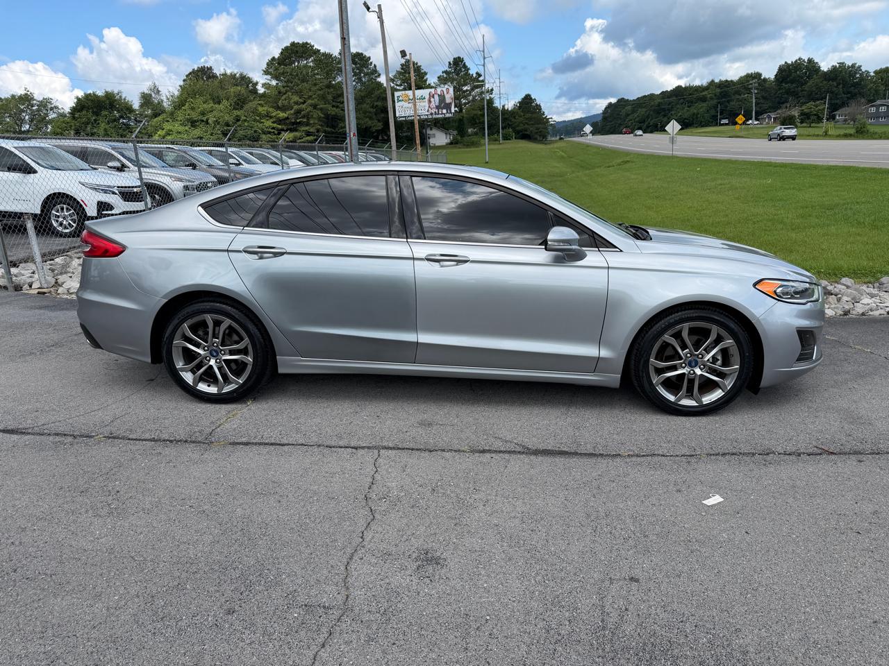 Ford Fusion SEL FWD 2020
