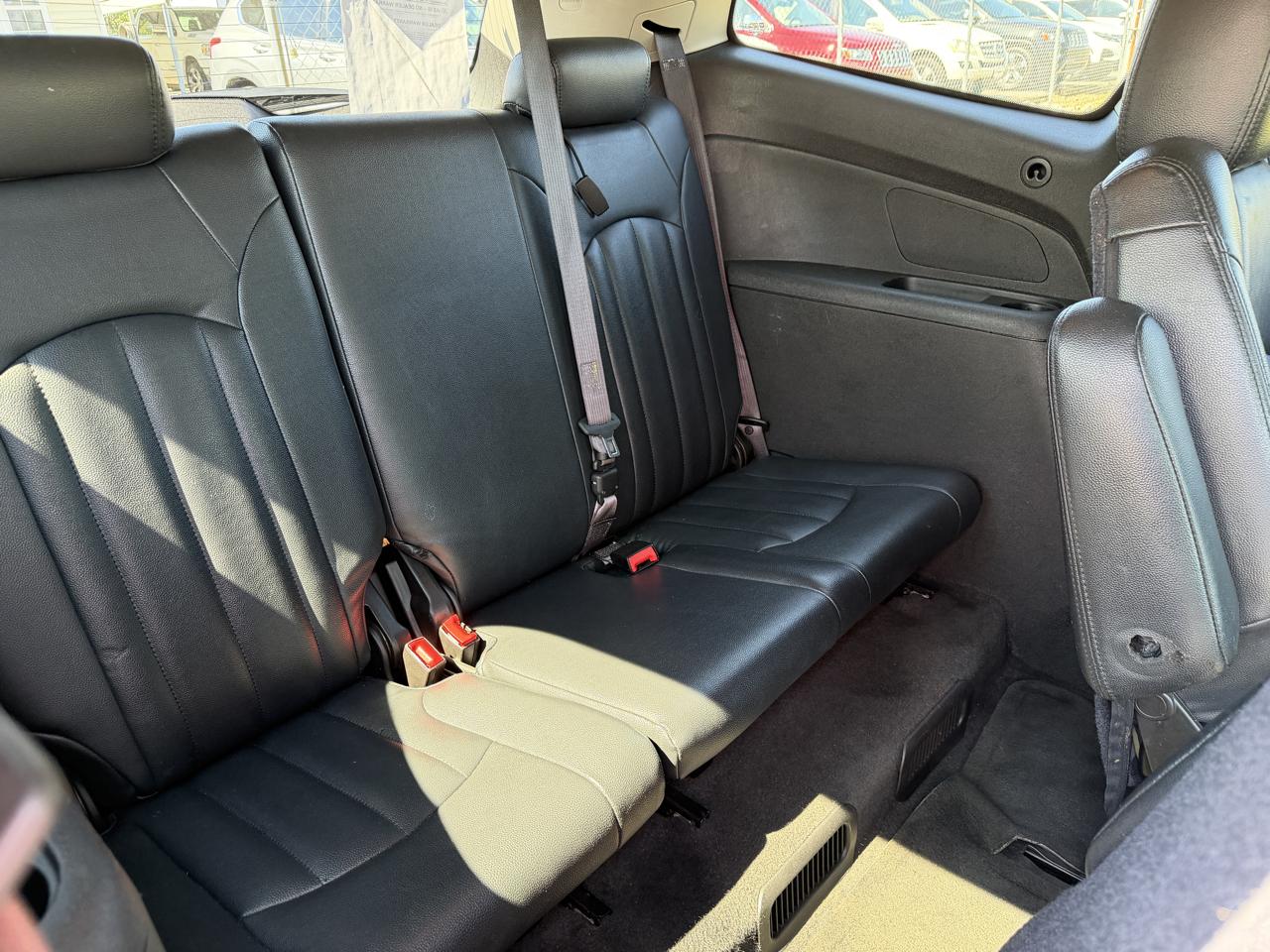 Chevrolet Traverse FWD 4dr LT w/1LT 2013