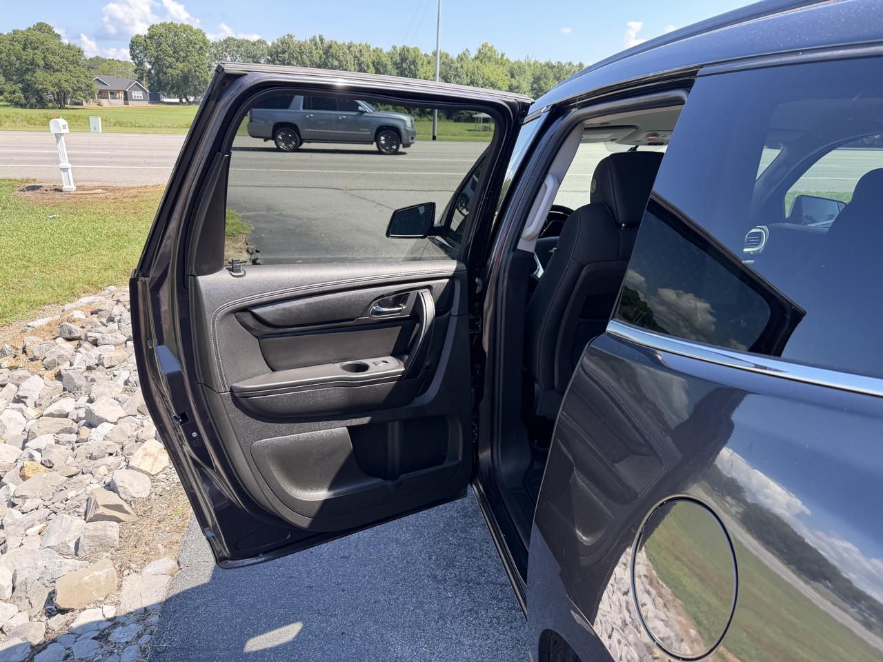 Chevrolet Traverse FWD 4dr LT w/2LT 2015