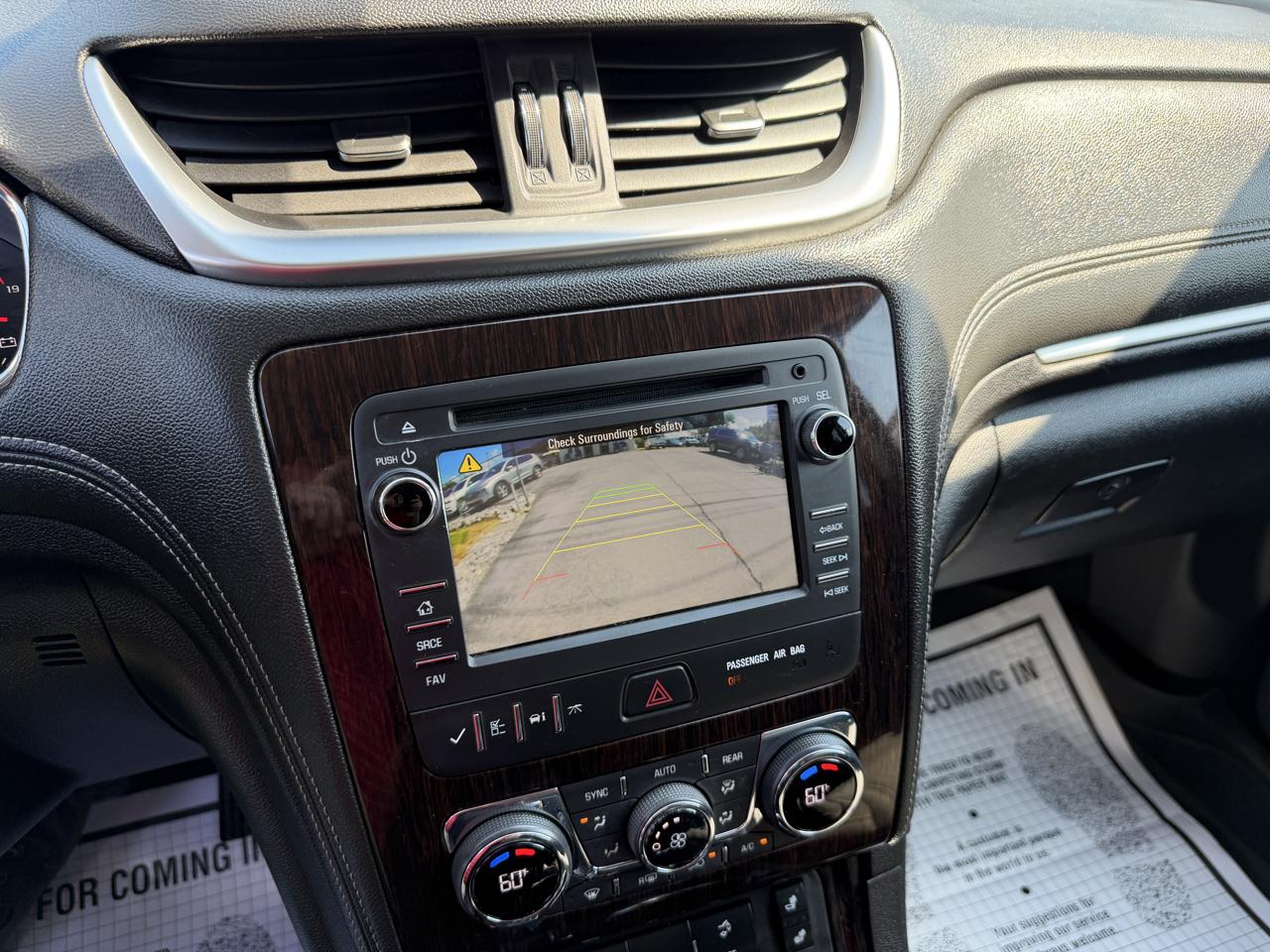 Chevrolet Traverse FWD 4dr LT w/2LT 2015