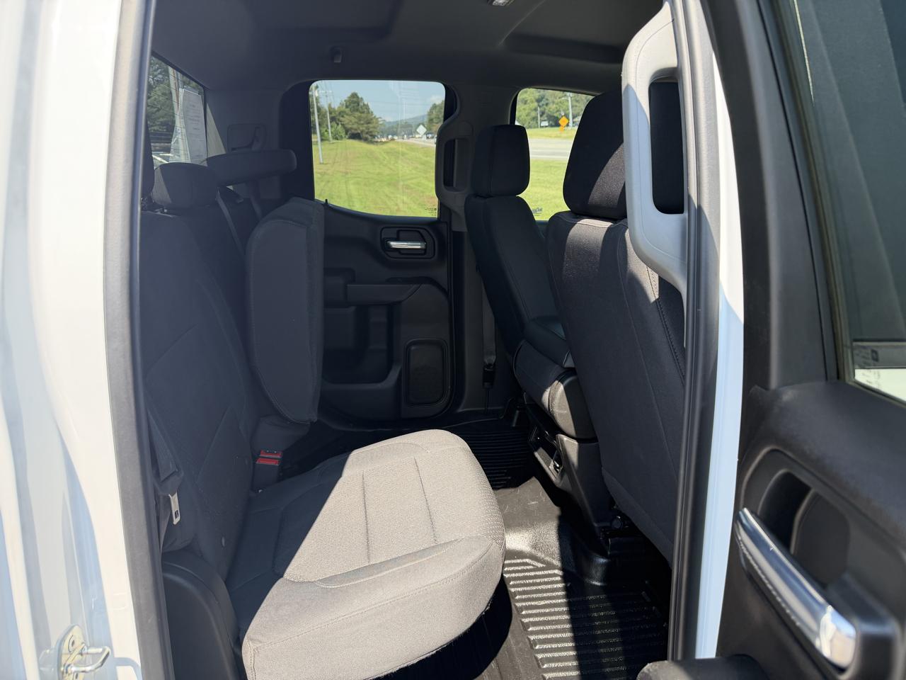 Chevrolet Silverado 1500 2WD Double Cab 147" Work Truck 2020