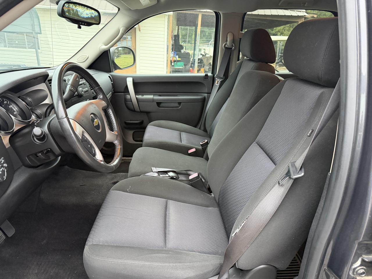 Chevrolet Silverado 1500 4WD Crew Cab 143.5" LT 2010