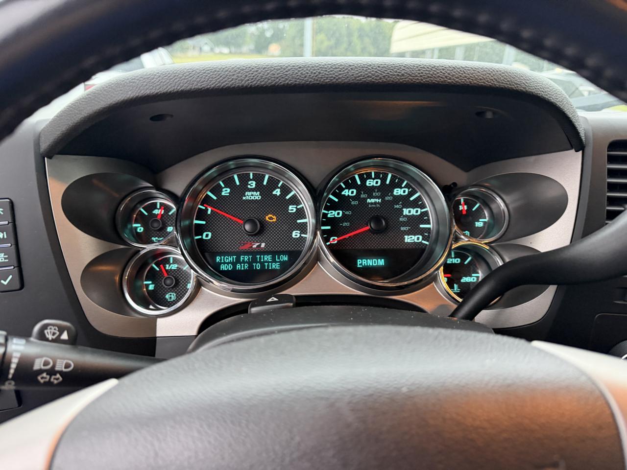 Chevrolet Silverado 1500 4WD Crew Cab 143.5" LT 2010