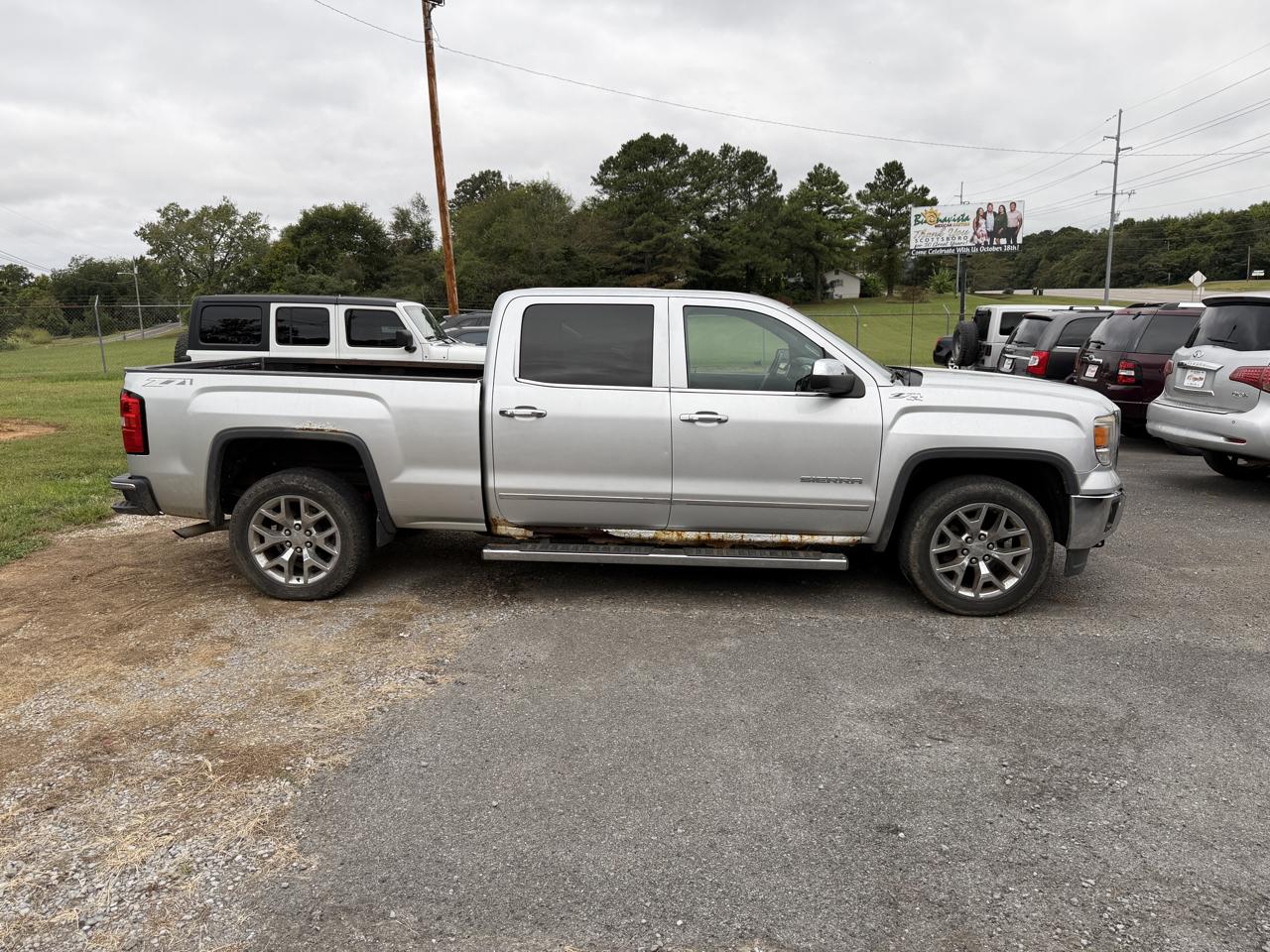GMC Sierra 1500 4WD Crew Cab 153.0" SLT 2014