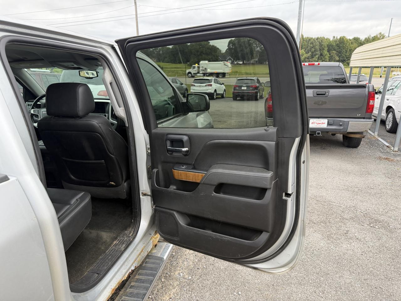 GMC Sierra 1500 4WD Crew Cab 153.0" SLT 2014