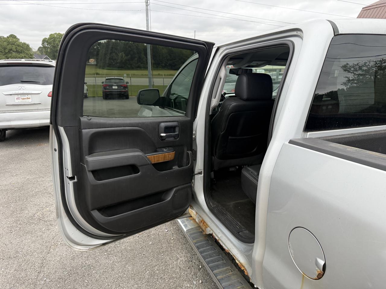 GMC Sierra 1500 4WD Crew Cab 153.0" SLT 2014