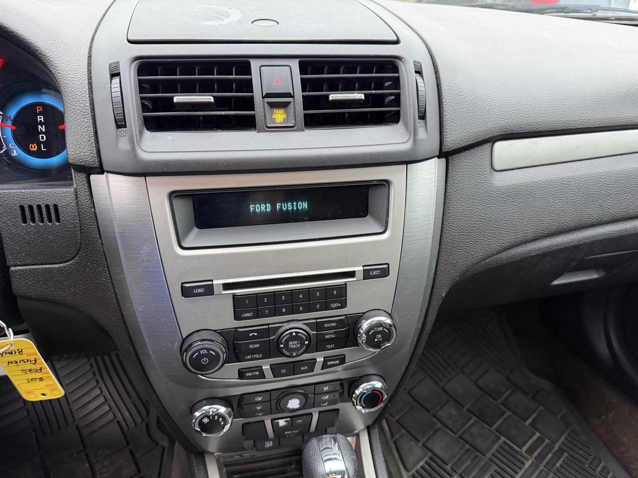 Ford Fusion 4dr Sdn SE FWD 2011