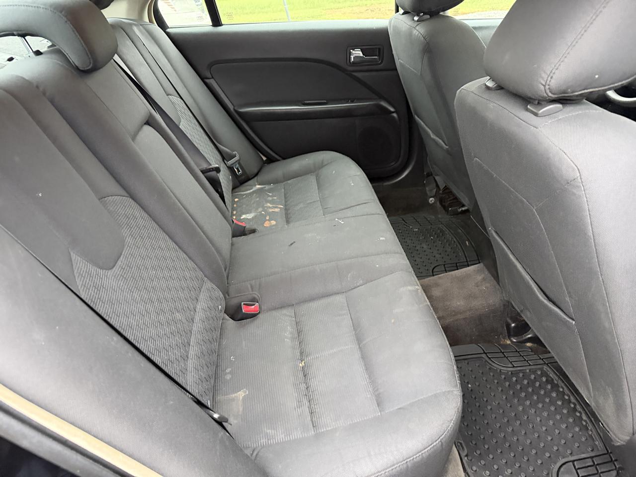 Ford Fusion 4dr Sdn SE FWD 2011