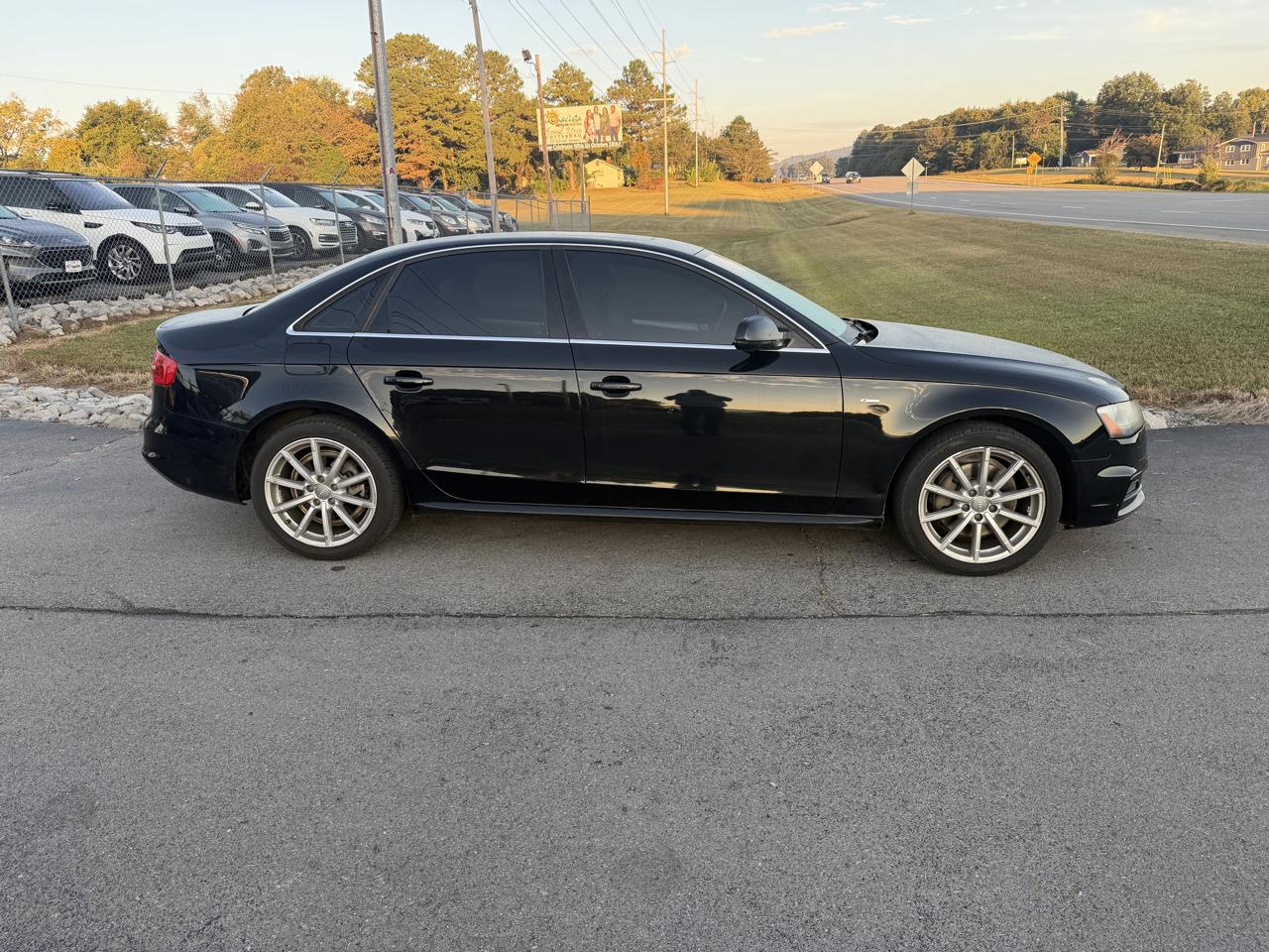 Audi A4 4dr Sdn CVT FrontTrak 2.0T Premium 2015
