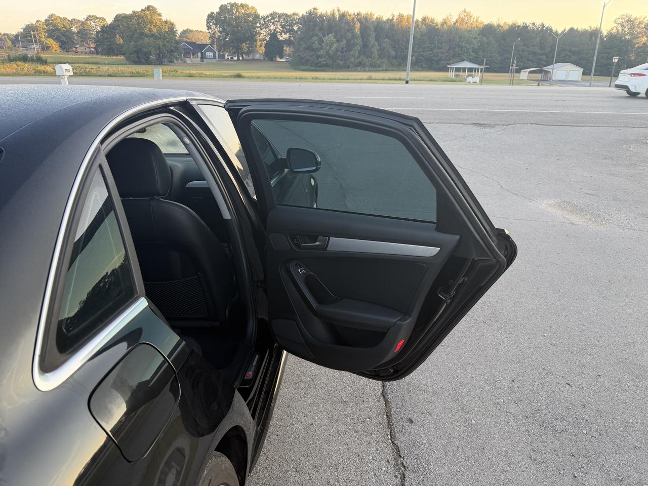 Audi A4 4dr Sdn CVT FrontTrak 2.0T Premium 2015