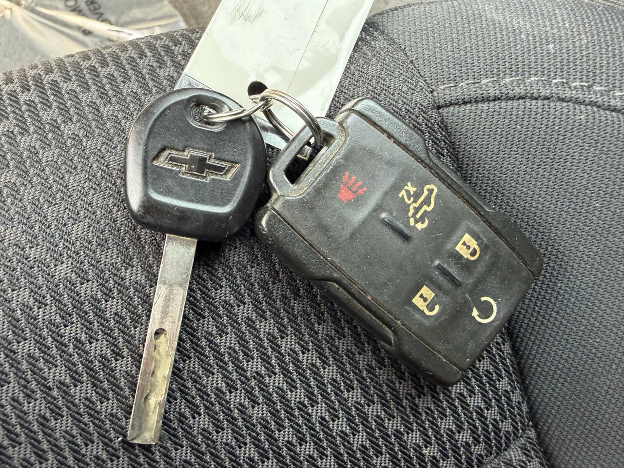 Chevrolet Silverado 1500 4WD Crew Cab 157" Custom 2021