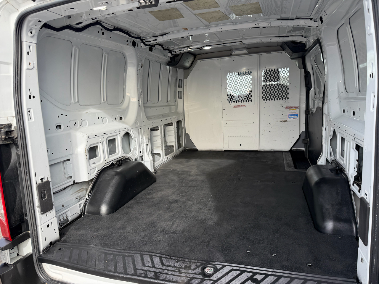 Ford Transit Van T-250 130" Low Rf 9000 GVWR Sliding RH Dr 2019