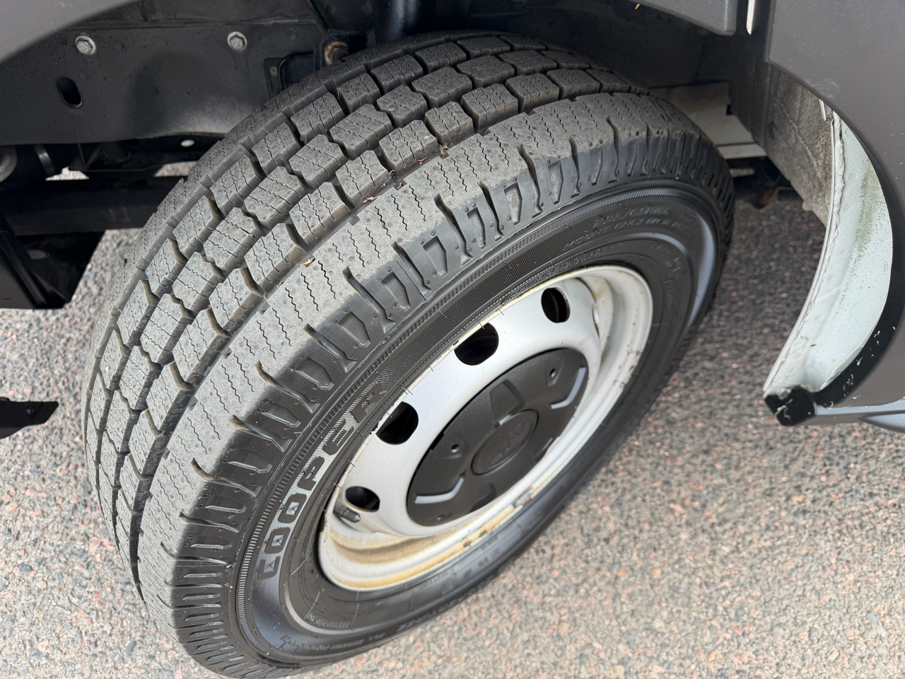 Ford Transit Van T-250 130" Low Rf 9000 GVWR Sliding RH Dr 2019