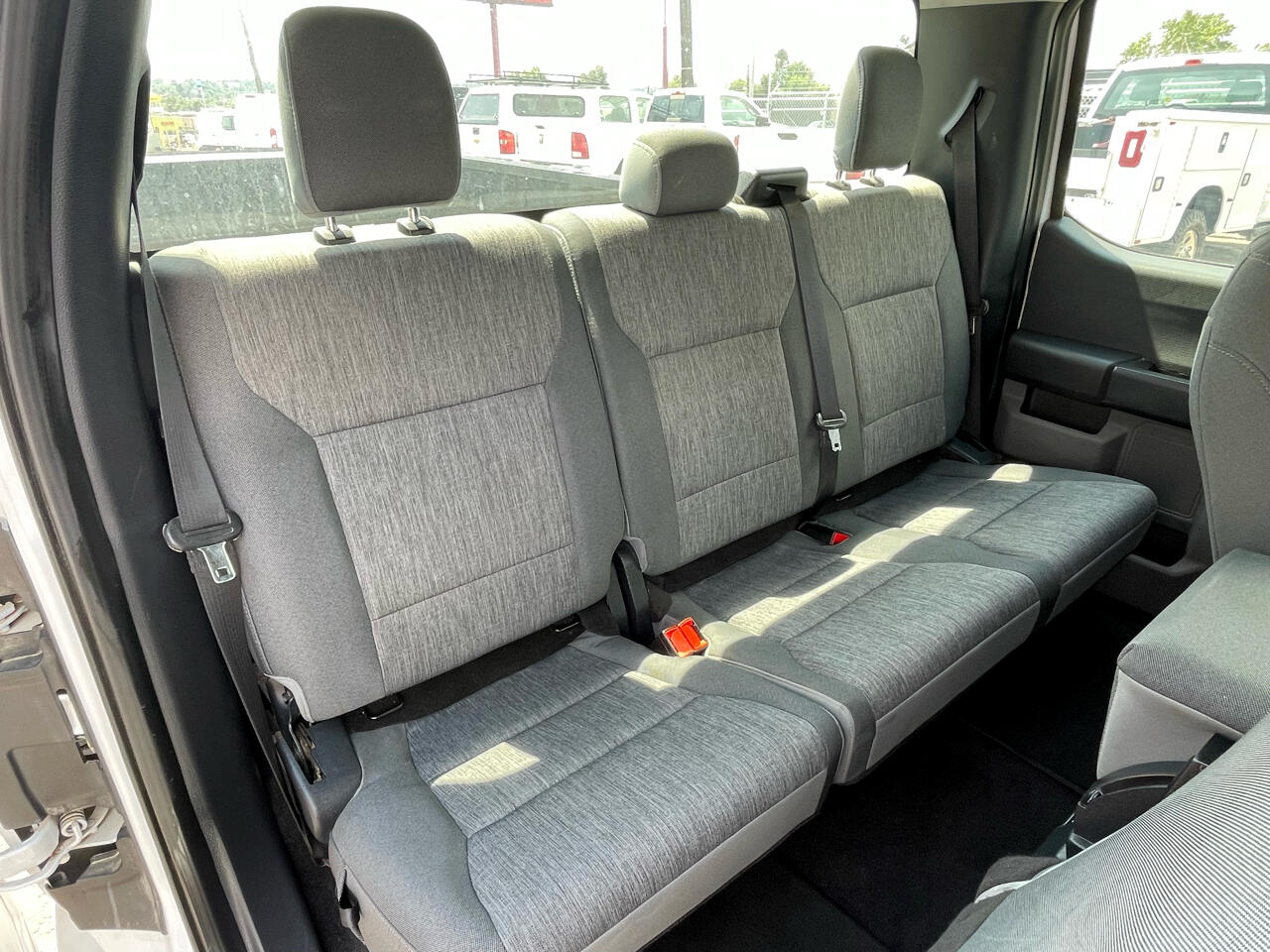 Ford F-150 XL 4WD SuperCab 8' Box 2022 Ford F-150 XL 4WD SuperCab 8' Box 2022