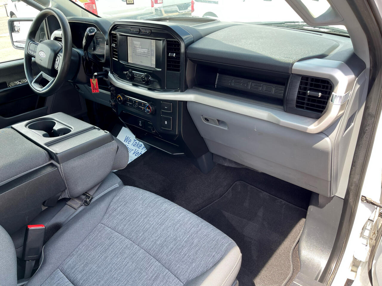 Ford F-150 XL 4WD SuperCab 8' Box 2022 Ford F-150 XL 4WD SuperCab 8' Box 2022