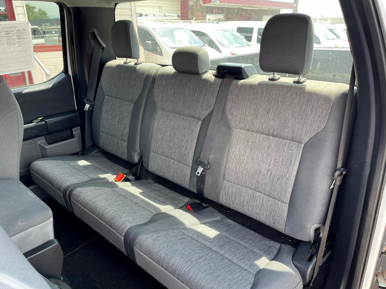 Ford F-150 XL 4WD SuperCab 8' Box 2022 Ford F-150 XL 4WD SuperCab 8' Box 2022