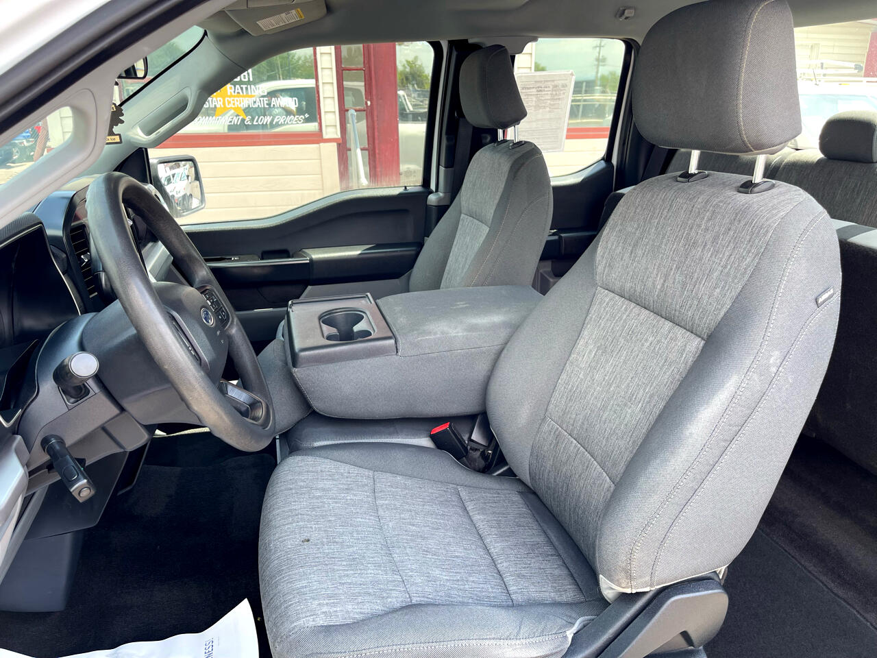 Ford F-150 XL 4WD SuperCab 8' Box 2022 Ford F-150 XL 4WD SuperCab 8' Box 2022