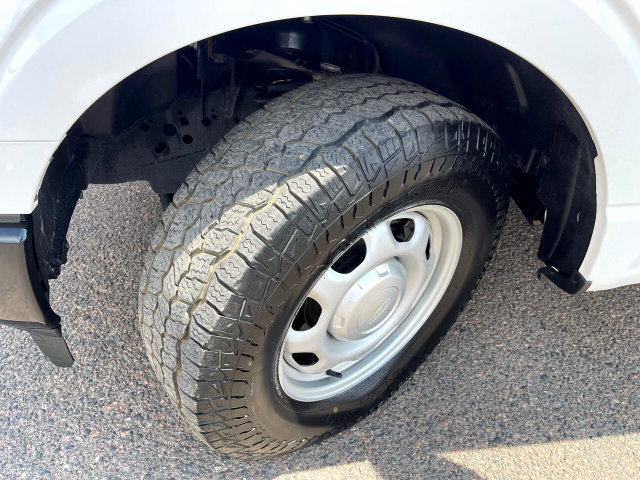 Ford F-150 XL 4WD SuperCab 8' Box 2022 Ford F-150 XL 4WD SuperCab 8' Box 2022