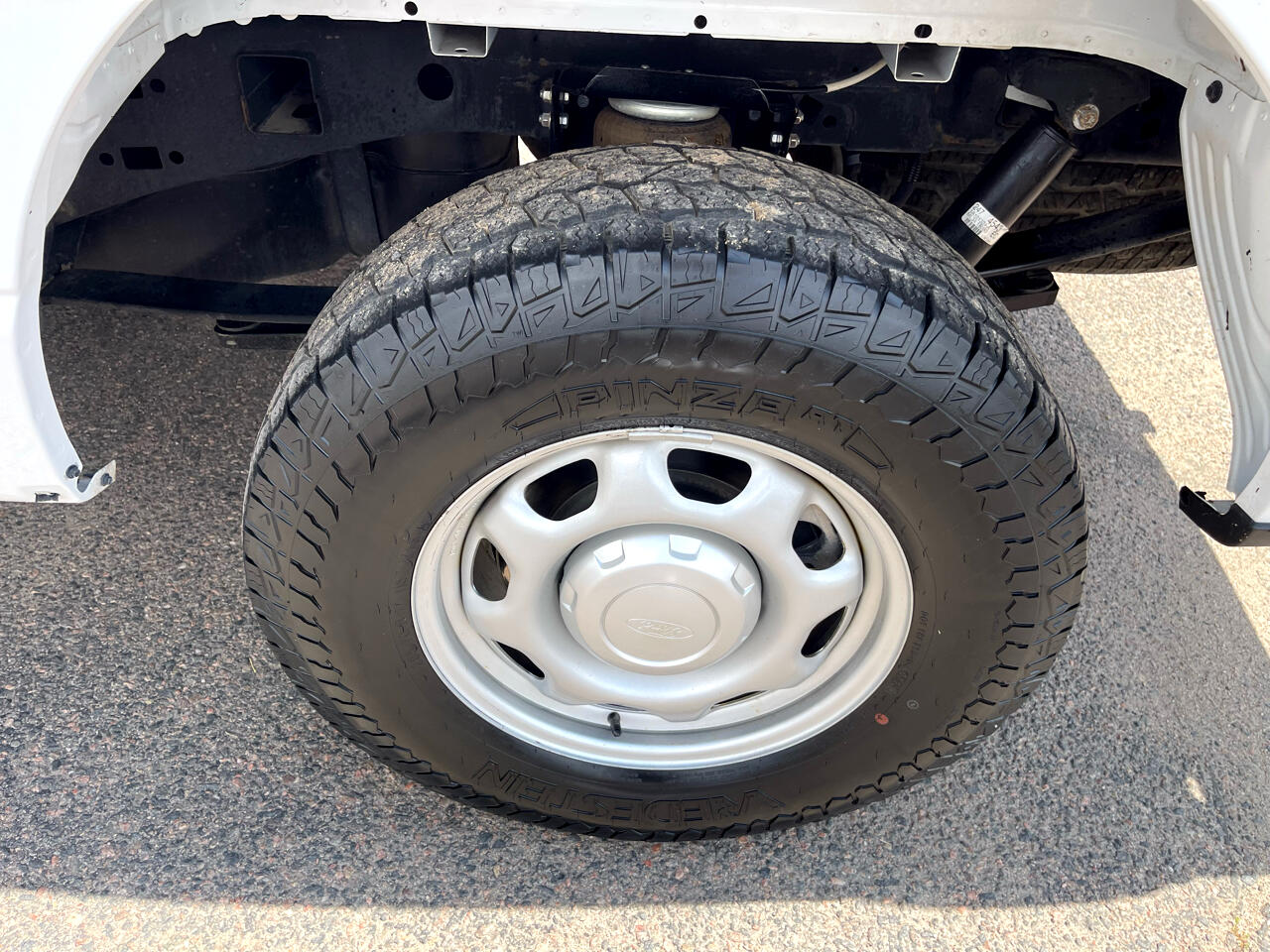 Ford F-150 XL 4WD SuperCab 8' Box 2022 Ford F-150 XL 4WD SuperCab 8' Box 2022