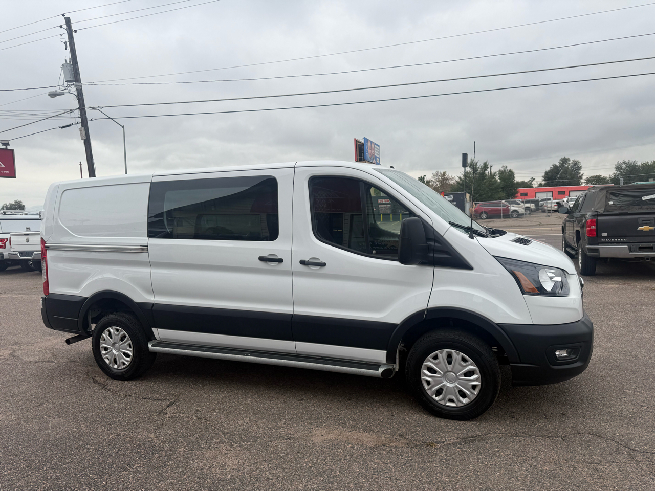 2024 Ford Transit Cargo Van T-250 130" Low Rf 9070 GVWR RWD