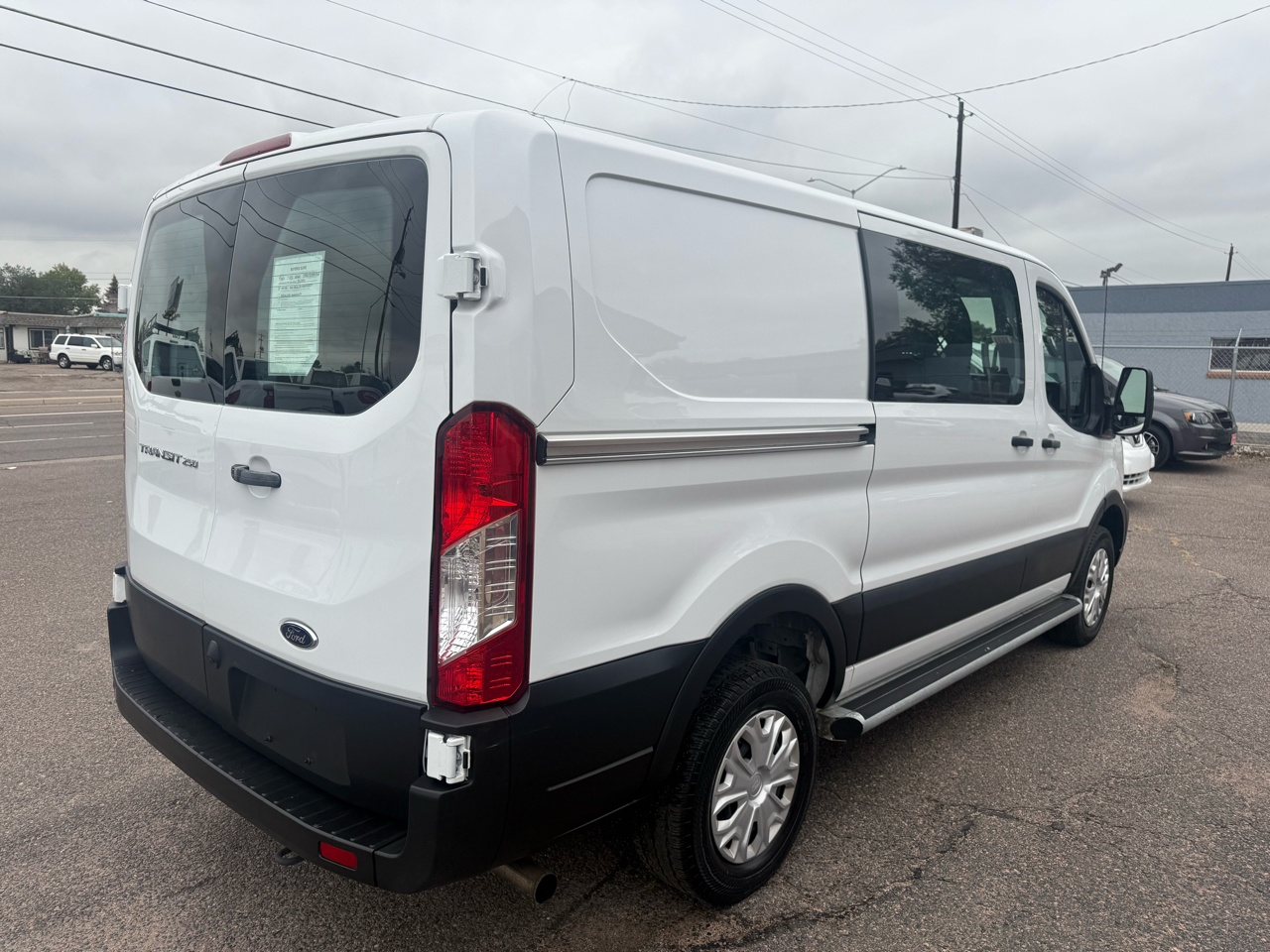 Ford Transit Cargo Van T-250 130" Low Rf 9070 GVWR RWD 2024 Ford Transit Cargo Van T-250 130" Low Rf 9070 GVWR RWD 2024