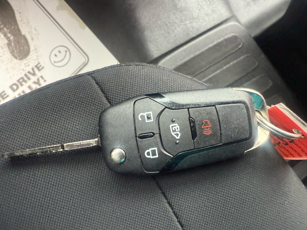 Ford Transit Cargo Van T-250 130" Low Rf 9070 GVWR RWD 2024 Ford Transit Cargo Van T-250 130" Low Rf 9070 GVWR RWD 2024