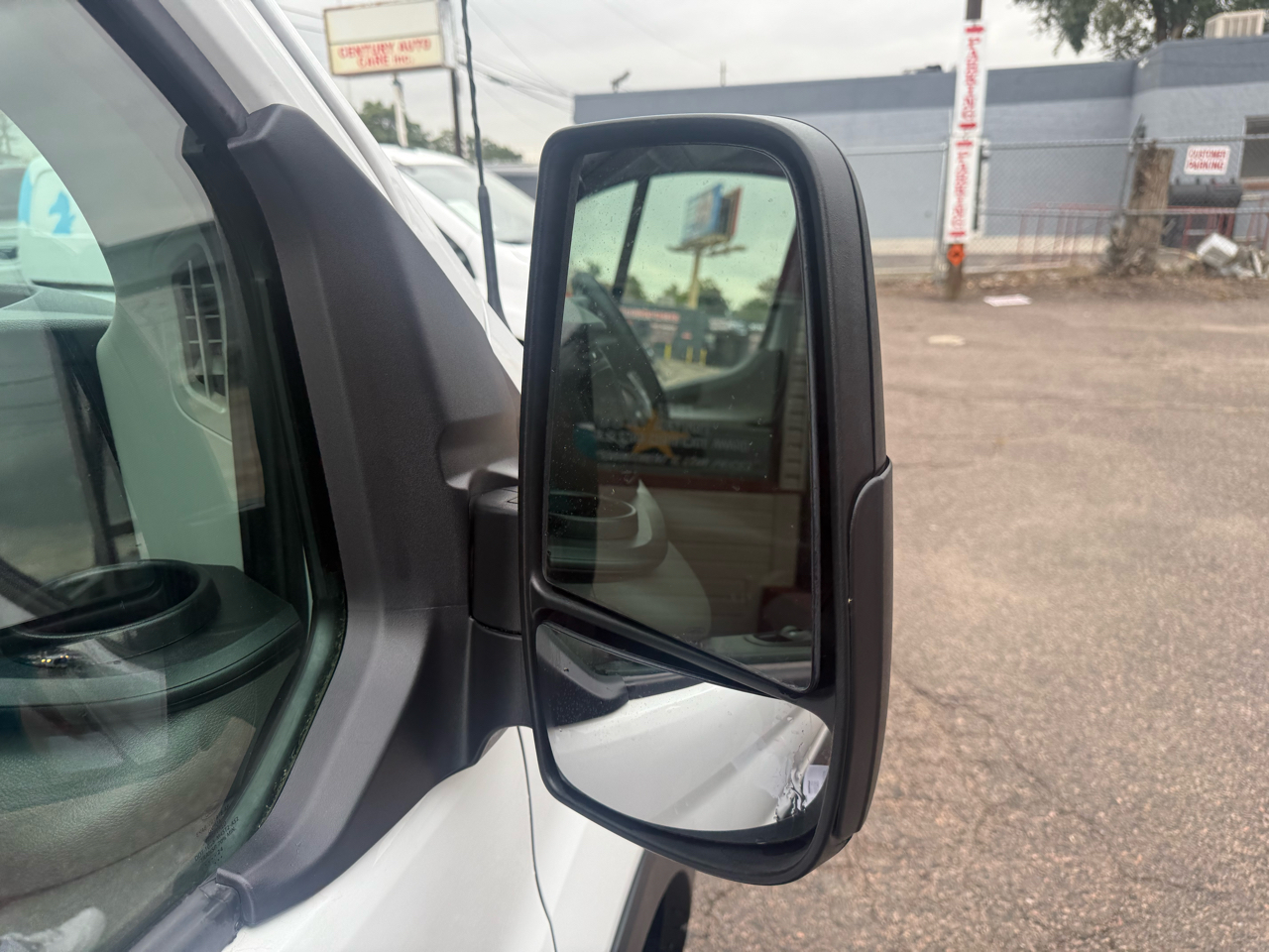 Ford Transit Cargo Van T-250 130" Low Rf 9070 GVWR RWD 2024 Ford Transit Cargo Van T-250 130" Low Rf 9070 GVWR RWD 2024